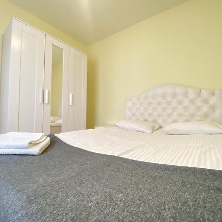 Entire New Apartment 20' From Barcelona Σαμπαντέλ Εξωτερικό φωτογραφία